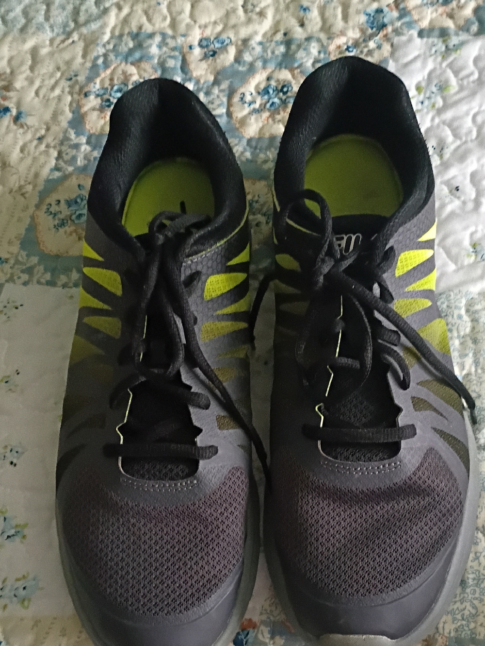 Fila Men’s Gray and Lime Athletic Sneakers